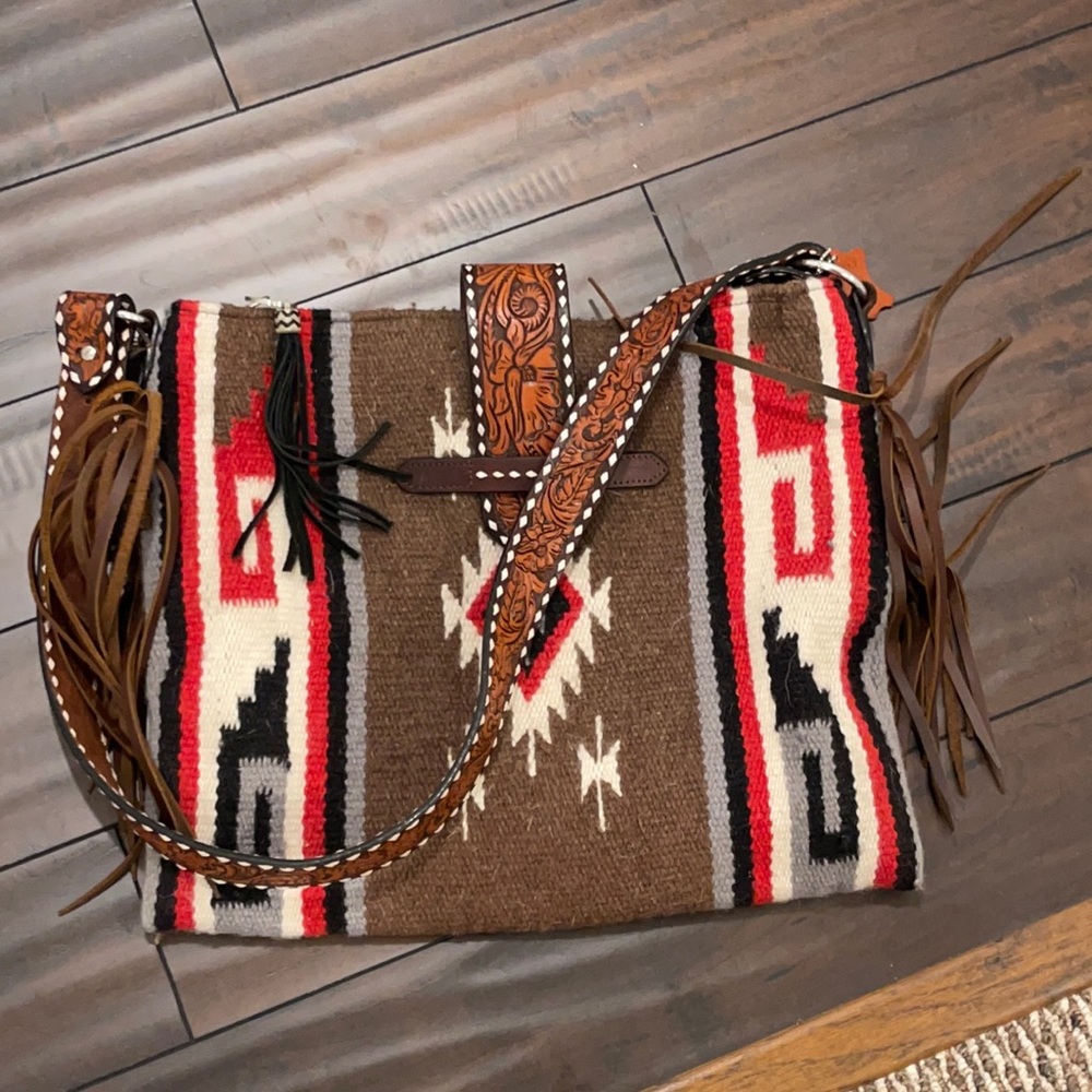 Rafter T Saddle Blanket Bag
